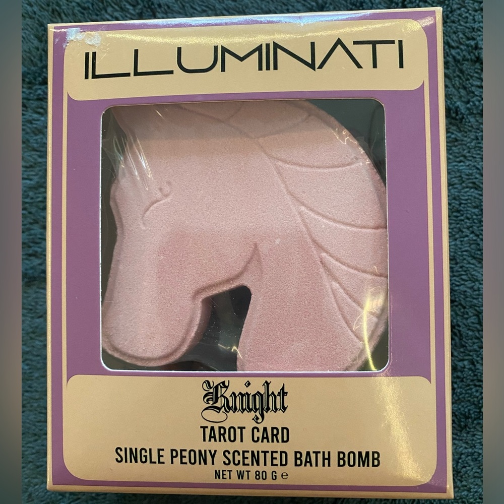 ‼️CLEARANCE‼️ Illuminati “Knight” Tarot Card Scented Bath Bomb - Peony